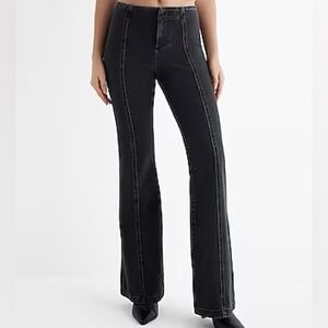 Mid Rise Washed Black Front Seam '70s Flare Jeans